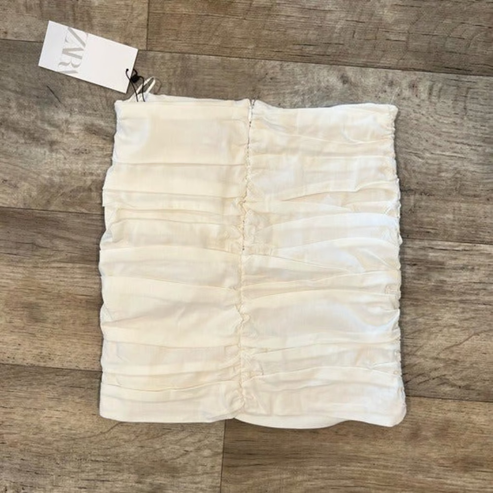 ZARA Blogger Favorite Linen Blend Ruched Mini Skirt - Picture 16 of 16